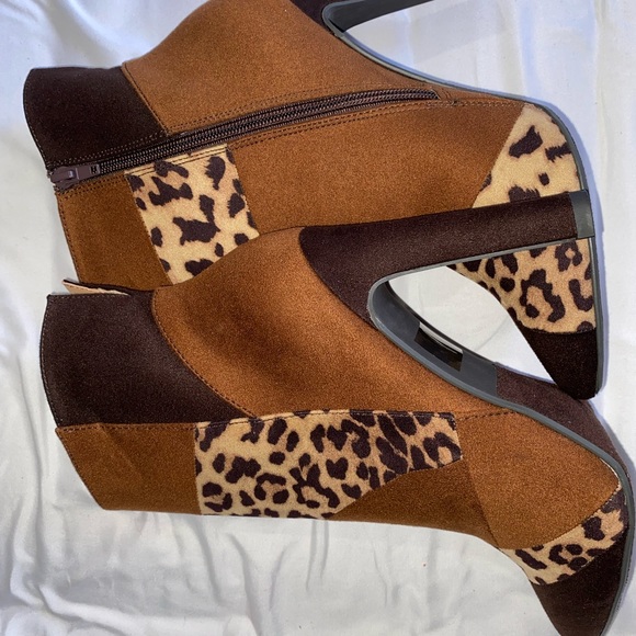 Y•not? Cheetah print multi colored of brown ankle boots 4inch heels size 9M - Picture 6 of 16
